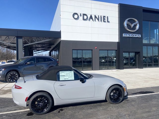 2025 Mazda MX-5 Miata Miata photo 3