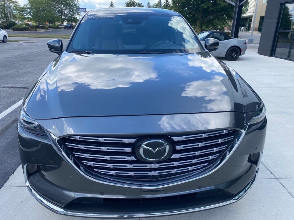 2023 Mazda CX-9 Signature photo 3
