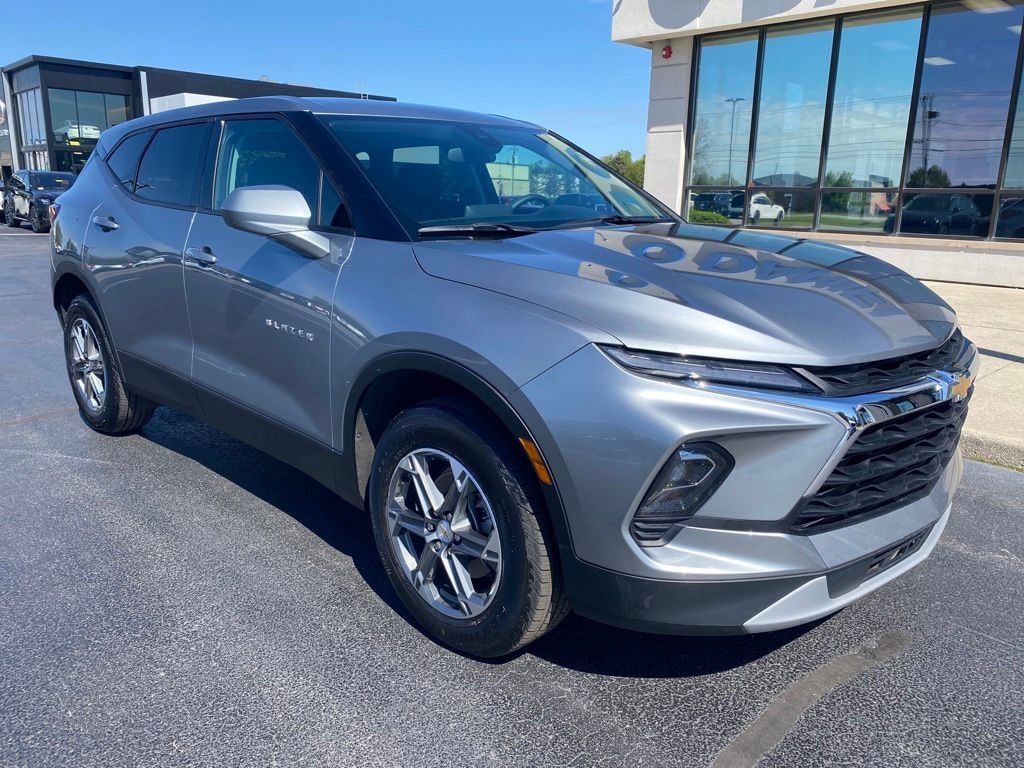 Used 2025 Chevrolet Blazer LT SUV