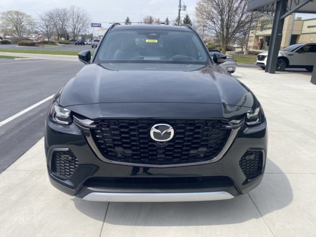 New 2025 Mazda CX-70 Plug-In Hybrid Premium Plus AWD Sport Utility