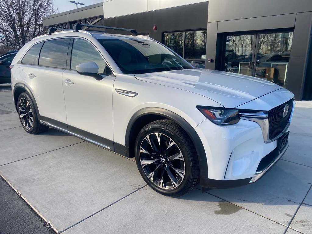 2024 Mazda CX-90 Premium Package's photo