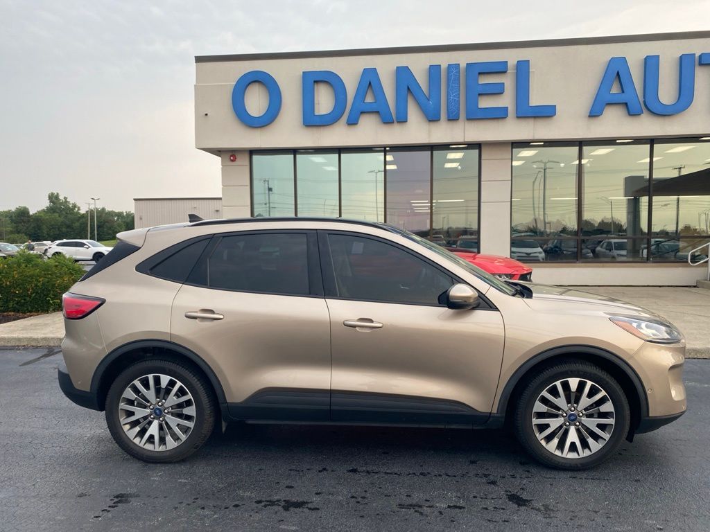 Used 2020 Ford Escape Titanium with VIN 1FMCU9J92LUC41957 for sale in New Haven, IN