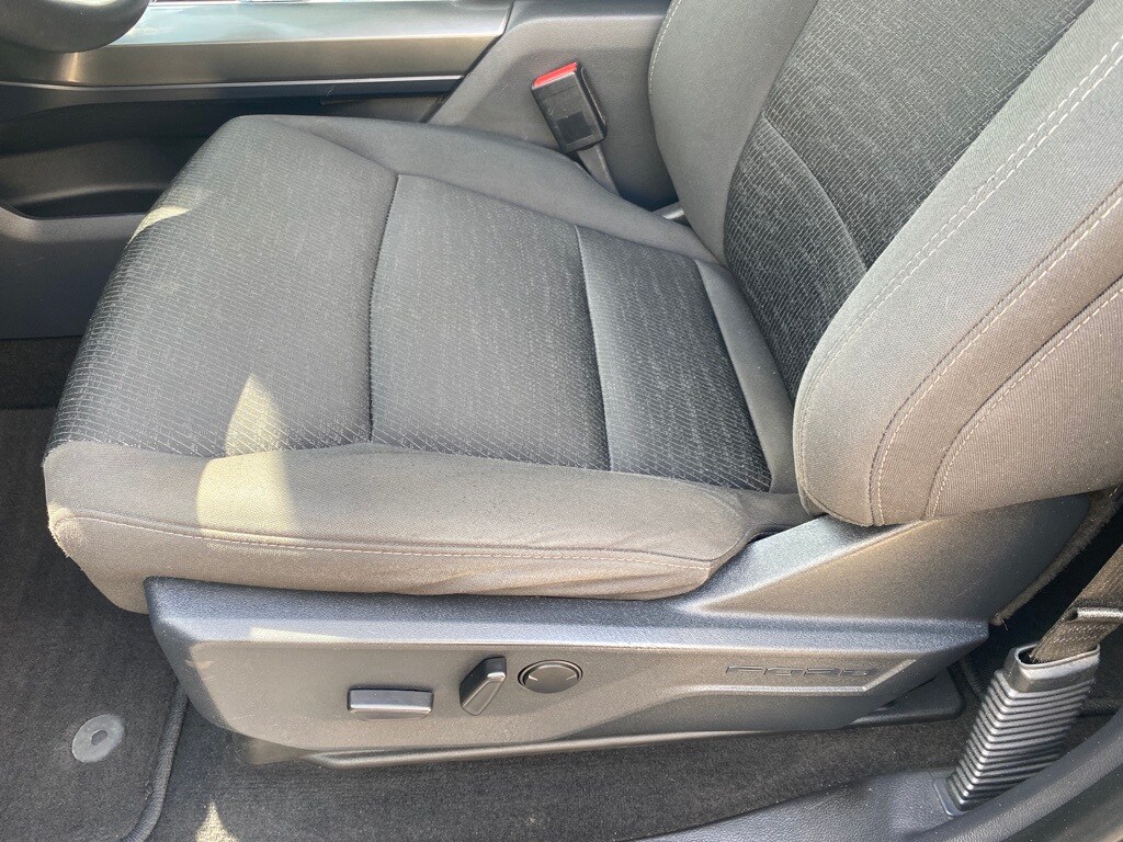 2023 Ford F-150 XLT photo 4
