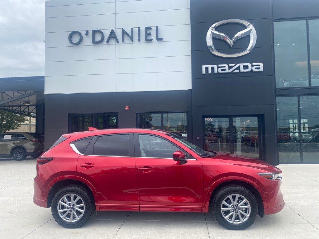 2025 Mazda CX-5 2.5 S Preferred photo 2