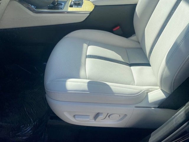 2026 Mazda CX-90 Premium Plus Package - Photo 17