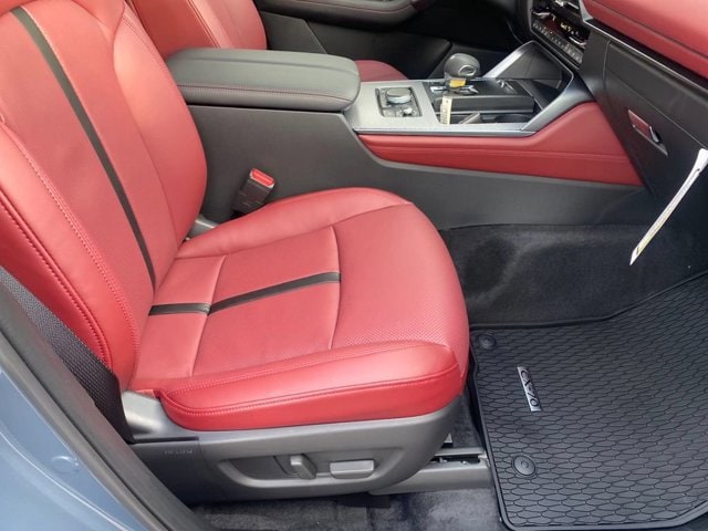 2026 Mazda CX-70 Premium Package - Photo 24