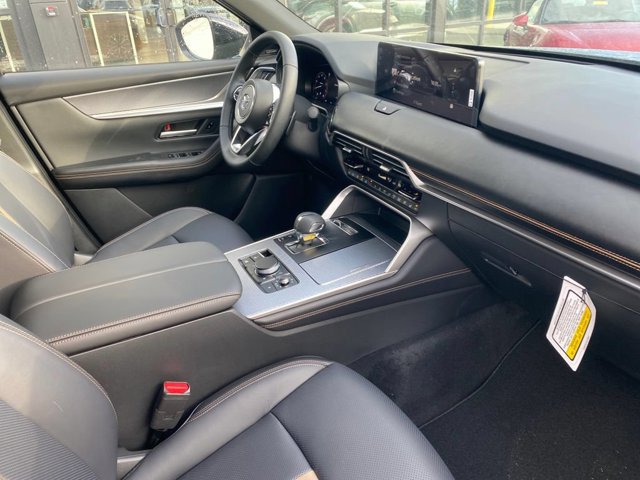 2026 Mazda CX-70 Premium Package - Photo 10