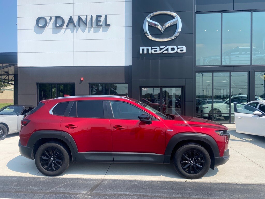 2025 Mazda CX-50 Preferred photo 2