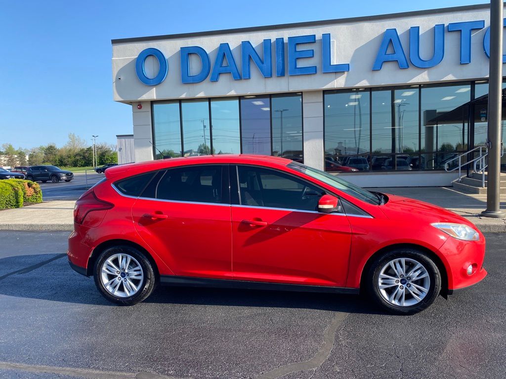 Used 2012 Ford Focus SEL with VIN 1FAHP3M27CL311106 for sale in Fort Wayne, IN