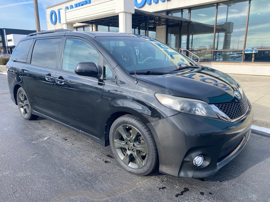 2011 Toyota Sienna SE