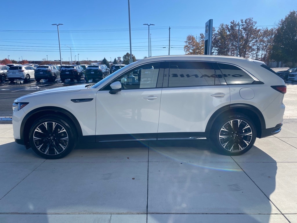 2024 Mazda CX-90 Premium photo 4