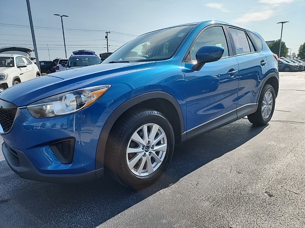 2014 Mazda CX-5 Sport photo 2