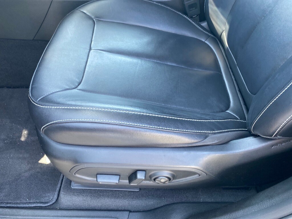2022 Jeep Grand Cherokee Limited photo 4