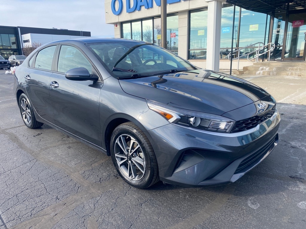 2024 Kia Forte LXS's photo