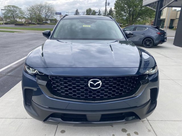 2025 Mazda CX-50 Premium photo 3