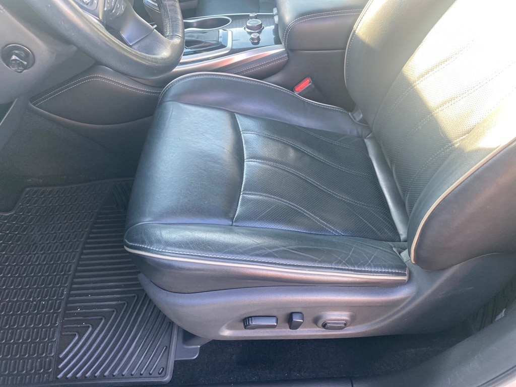 2018 Infiniti QX60 Base photo 4