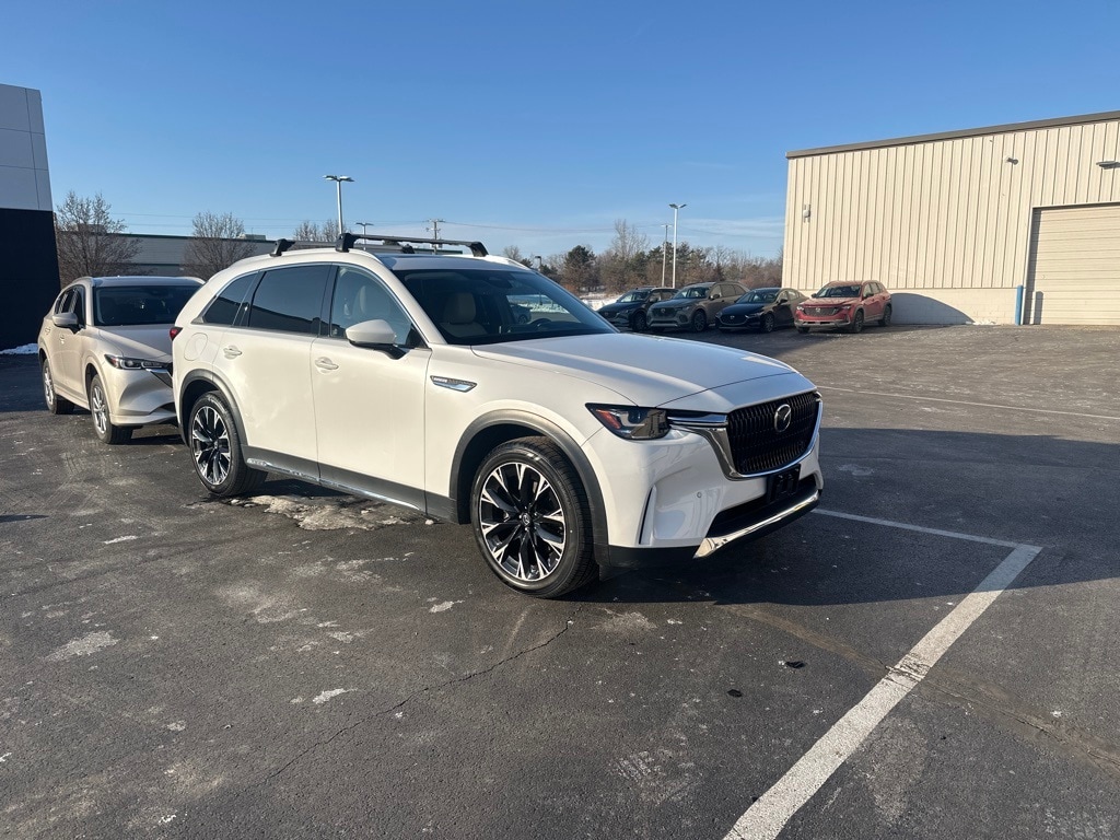 2024 Mazda CX-90 Premium Package's photo