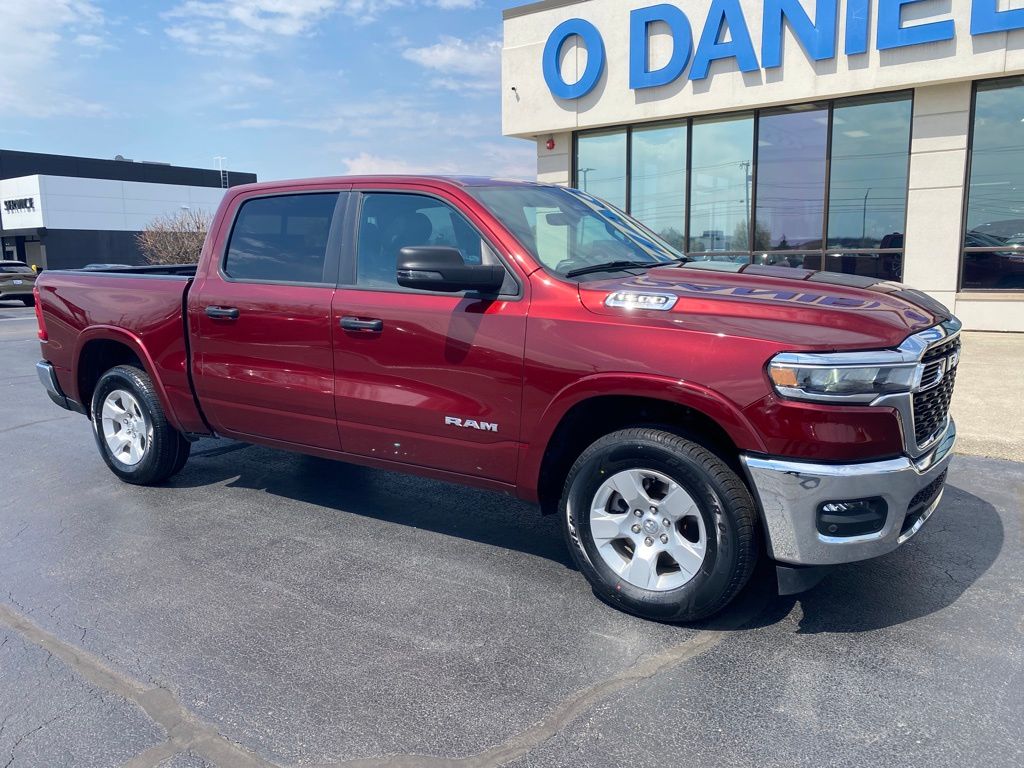 2025 RAM 1500 Big Horn/Lone Star 4x4 Crew Cab 5'7's photo
