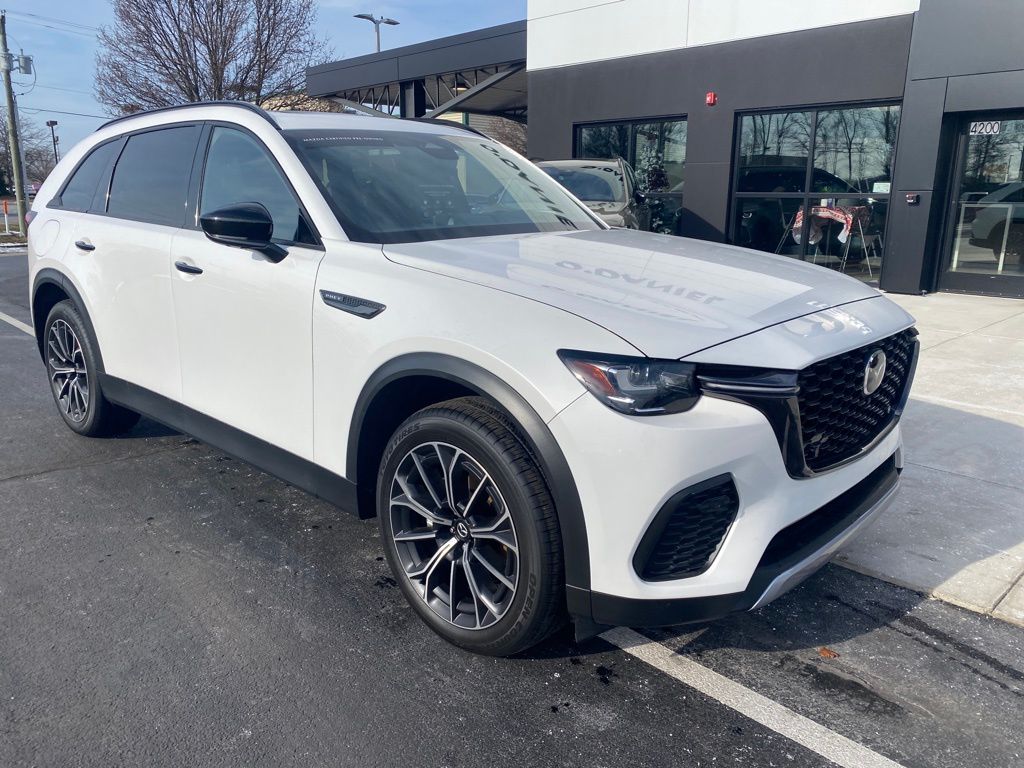 2025 Mazda CX-70 PHEV Premium Plus AWD's photo