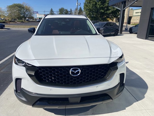2026 Mazda CX-50 Premium photo 2