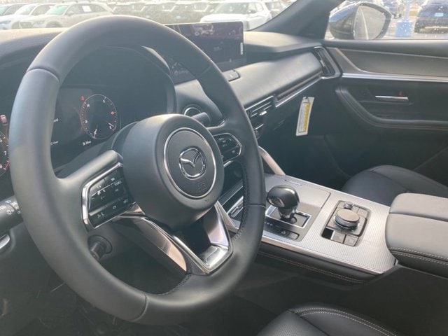 2026 Mazda CX-70 Premium Package - Photo 17