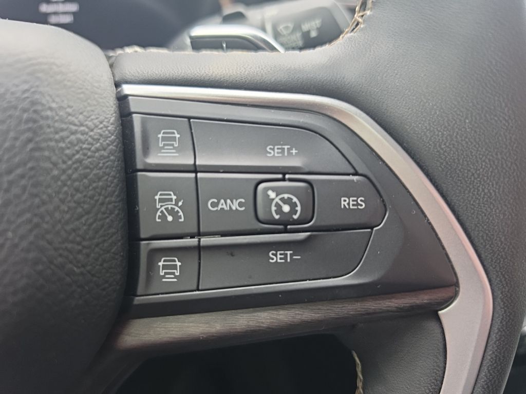 2023 Jeep Grand Cherokee Limited - Photo 25