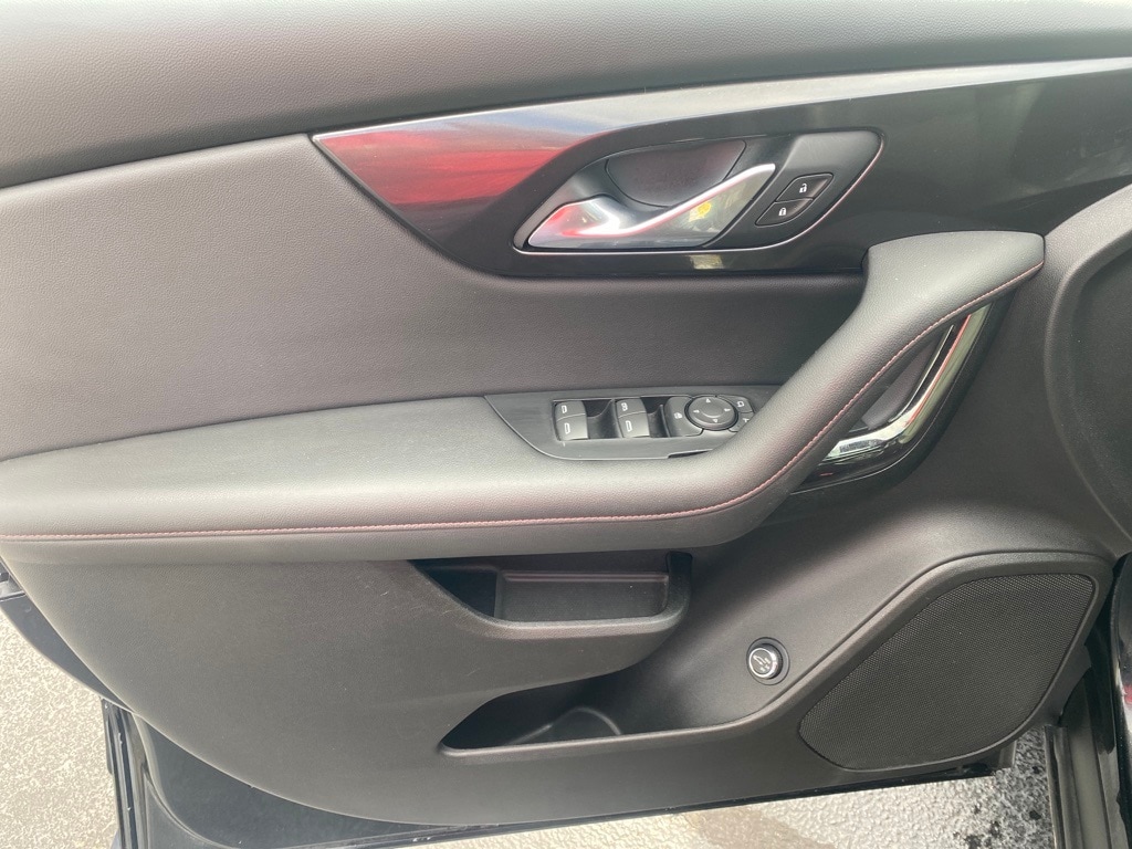 2020 Chevrolet Blazer RS photo 3