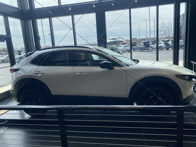 2025 Mazda CX-30 2.5 Turbo Premium Sport photo 2