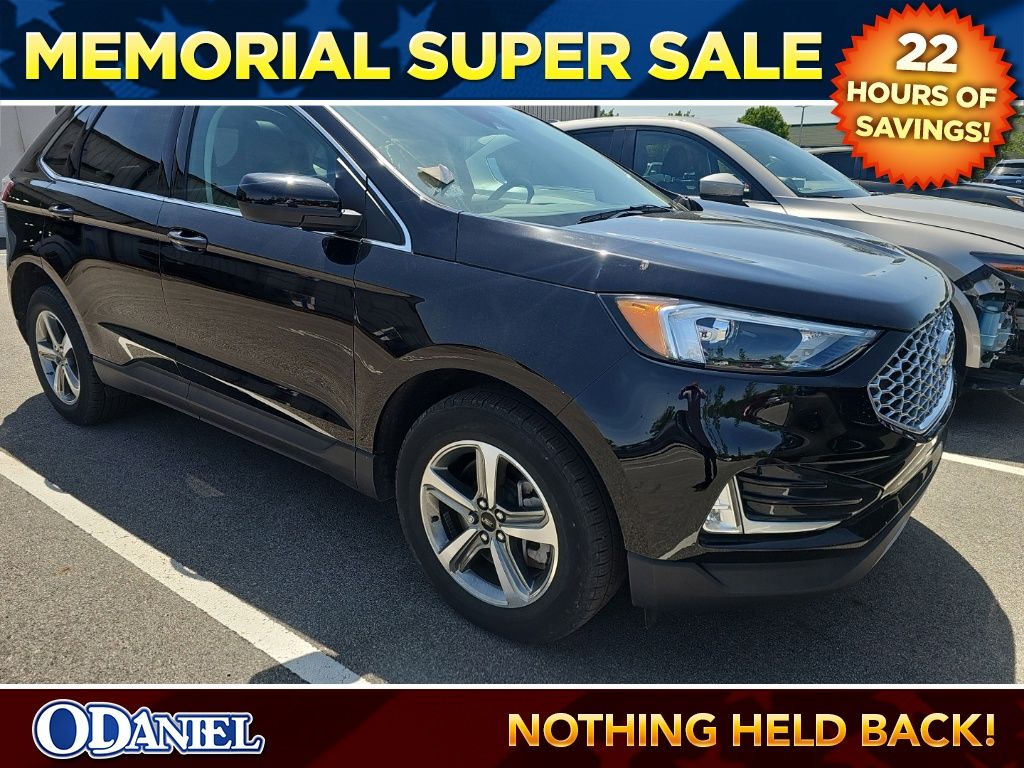 2024 Ford Edge SEL AWD's photo