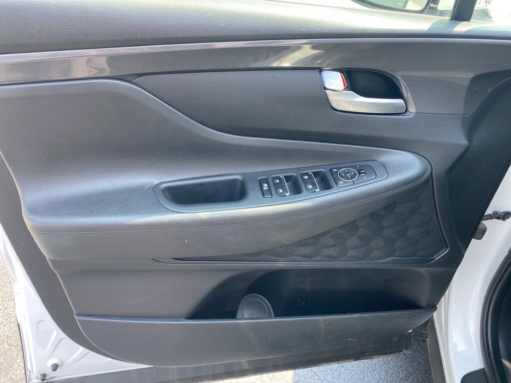 2023 Hyundai Santa Fe SEL photo 3