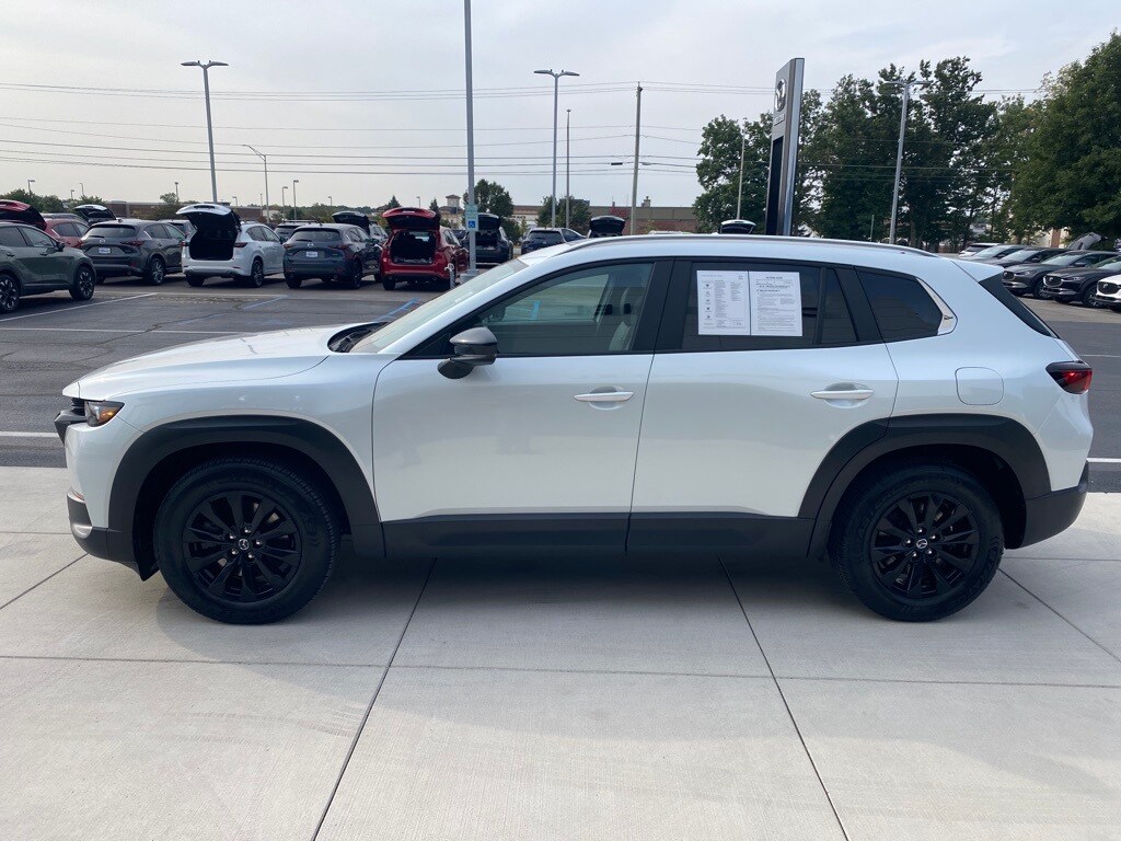 2023 Mazda CX-50 2.5 Preferred Plus photo 3