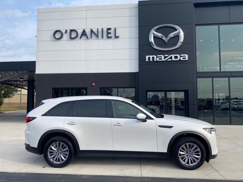 2024 Mazda CX-90 3.3 Turbo Preferred photo 2