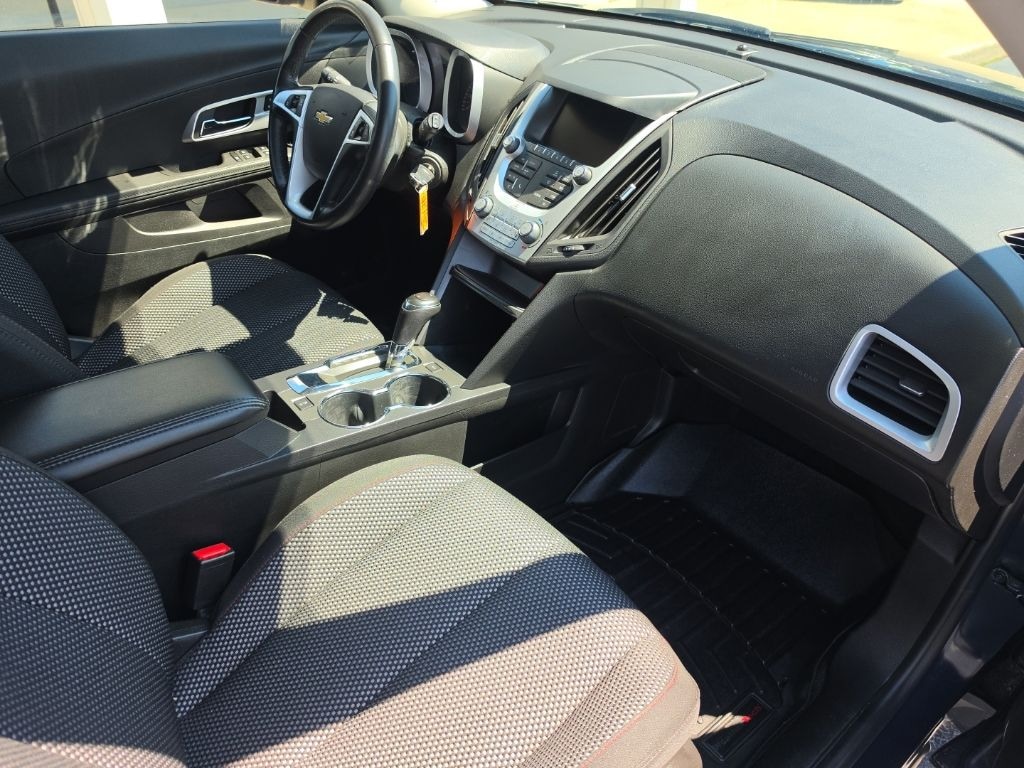 Used 2017 Chevrolet Equinox LT SUV