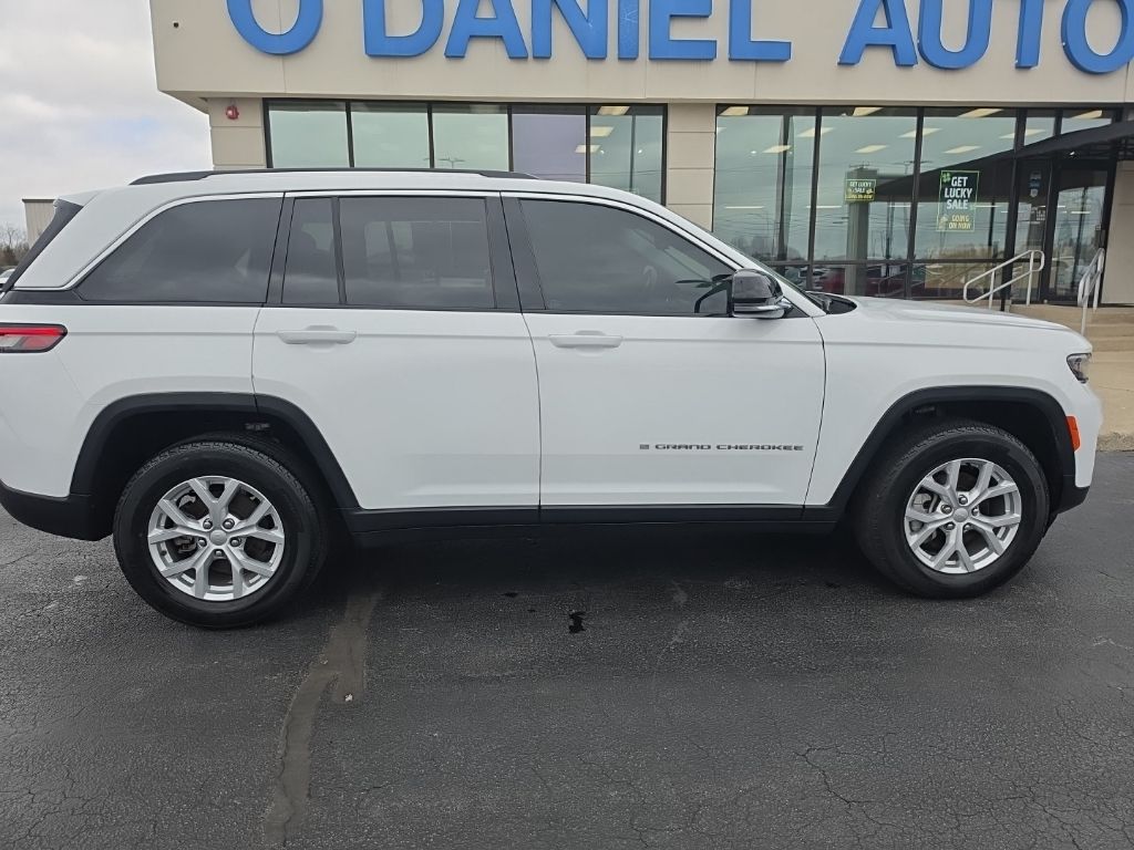2023 Jeep Grand Cherokee Limited - Photo 12