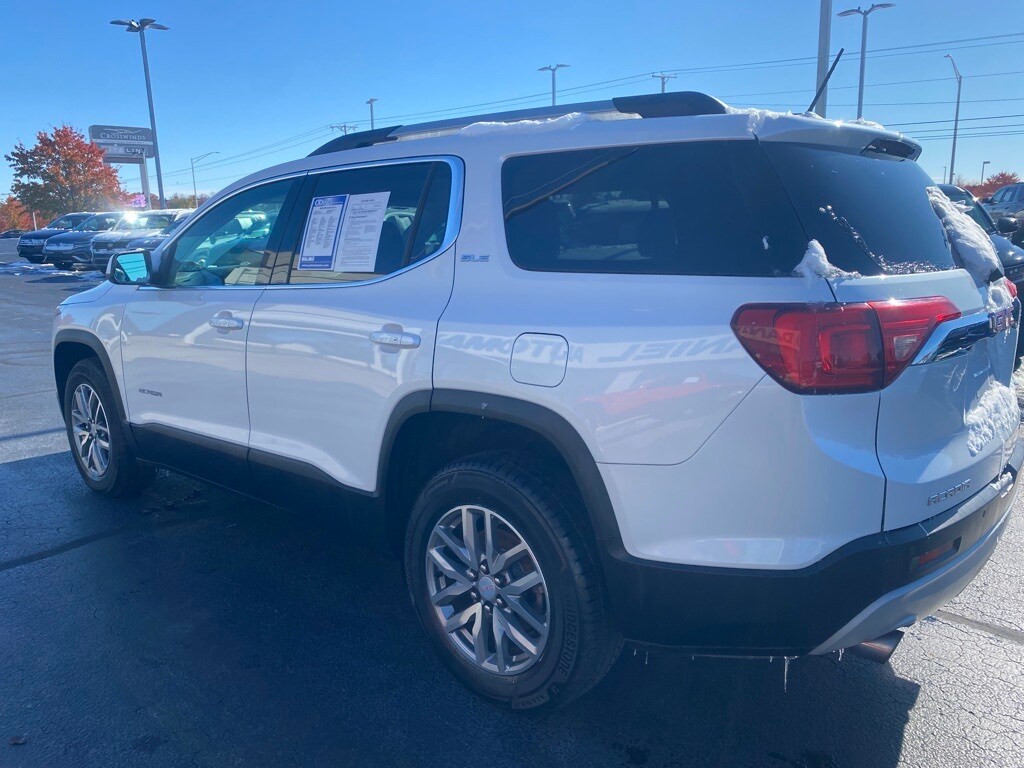 2018 Gmc Acadia SLE photo 2