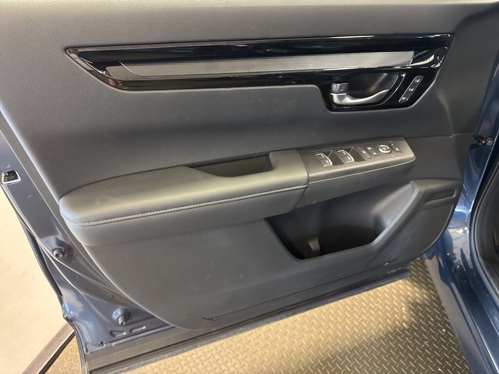 2024 Honda CR-V EX-L photo 4
