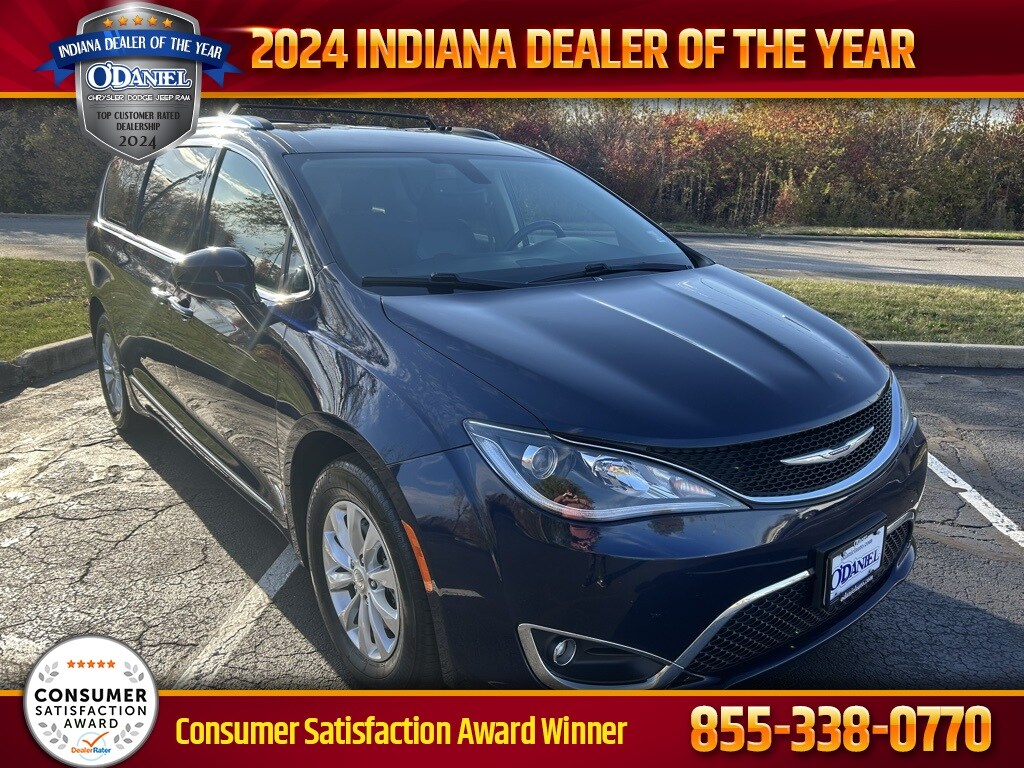 Used 2020 Chrysler Pacifica Touring L Van Passenger Van