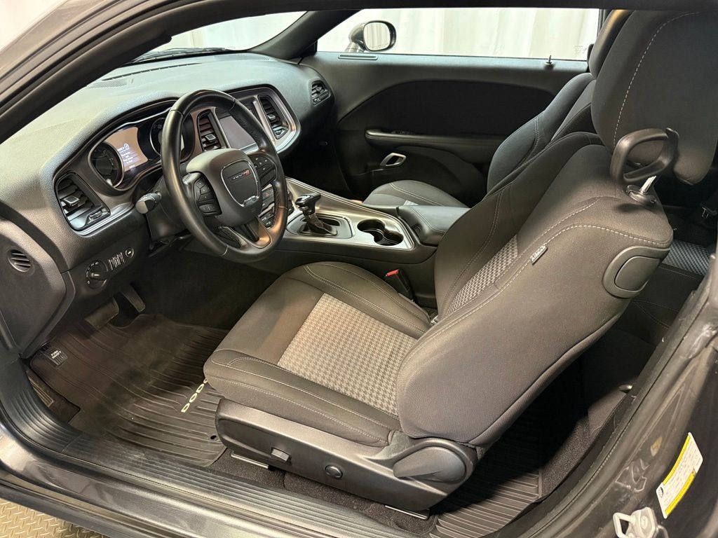 Used 2023 Dodge Challenger SXT Coupe