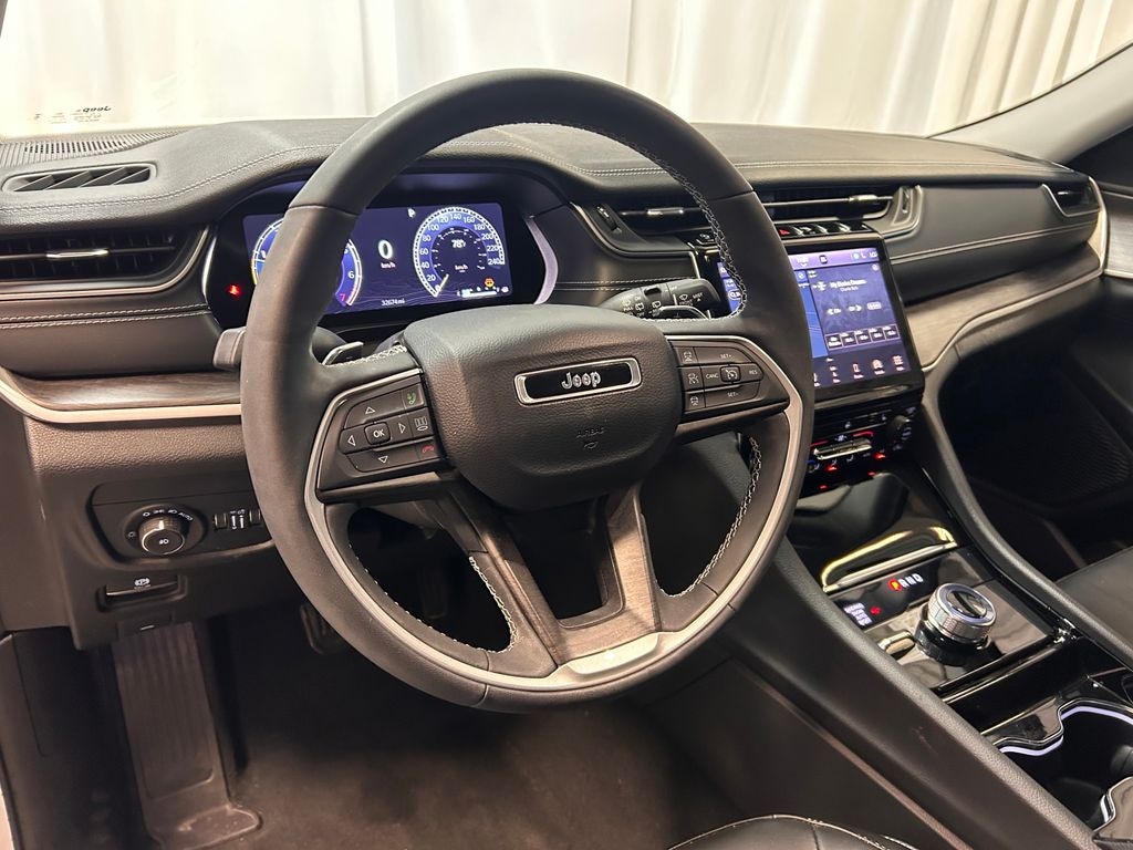 Used 2023 Jeep Grand Cherokee L Limited SUV
