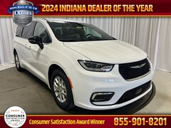 2026 Chrysler Pacifica SELECT Passenger Van