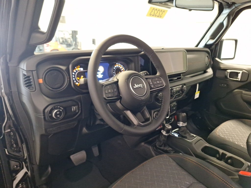2025 Jeep Gladiator Mojave photo 4