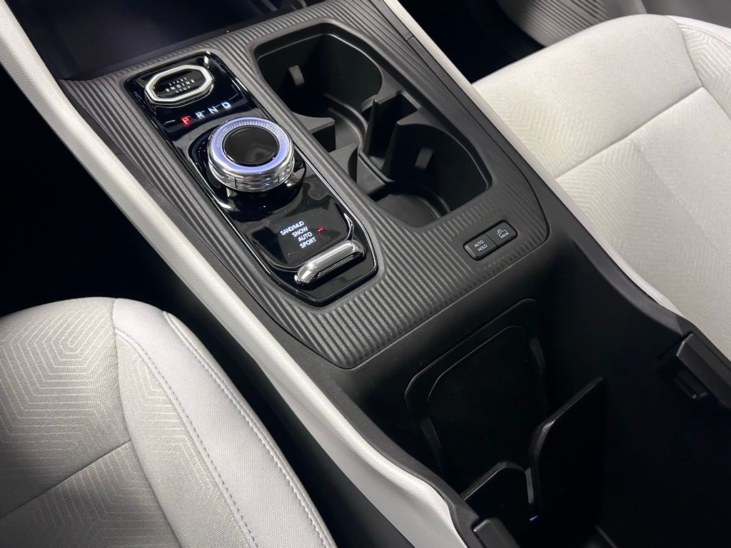 2026 Jeep Cherokee Laredo - Photo 22