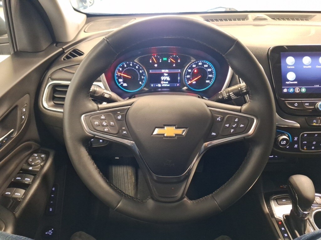 2023 Chevrolet Equinox Premier photo 2