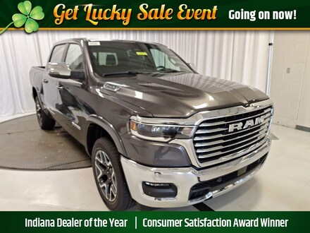 2026 Ram 1500 LARAMIE CREW CAB 4X4 5'7 BOX Pickup