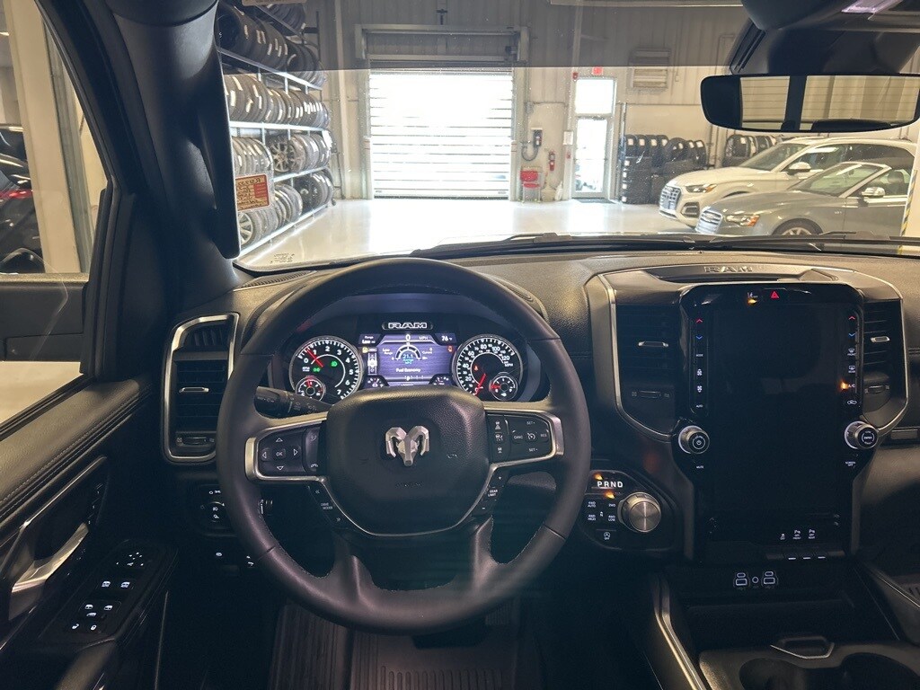 2025 Ram 1500 Laramie photo 3