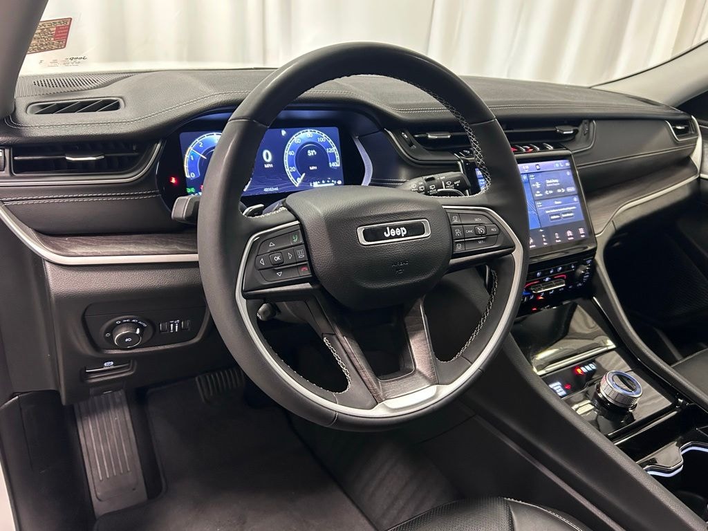Used 2023 Jeep Grand Cherokee Limited SUV