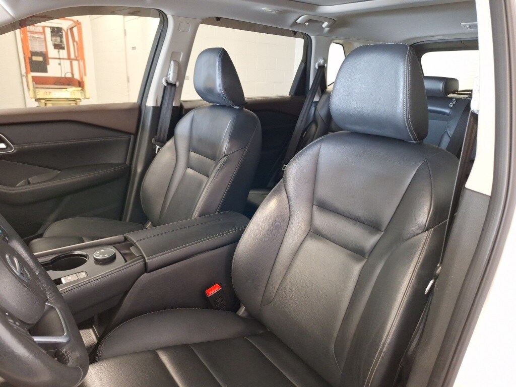 2021 Nissan Rogue SL photo 3
