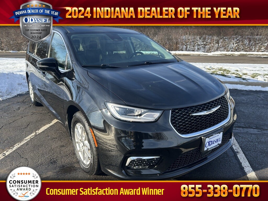 Used 2024 Chrysler Pacifica Touring L Van Passenger Van