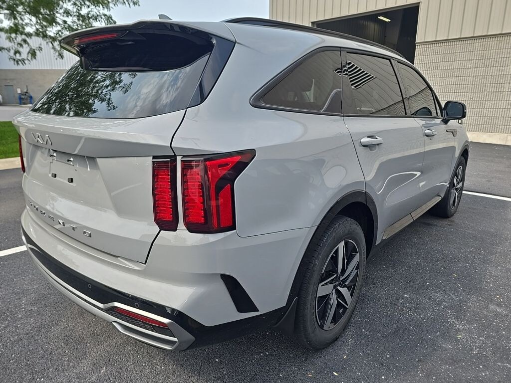 Used 2022 Kia Sorento EX SUV