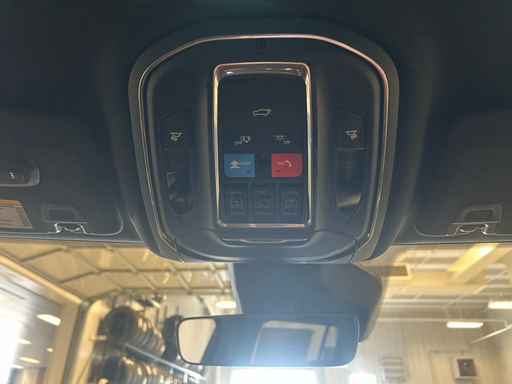2025 Jeep Grand Cherokee L Limited - Photo 19